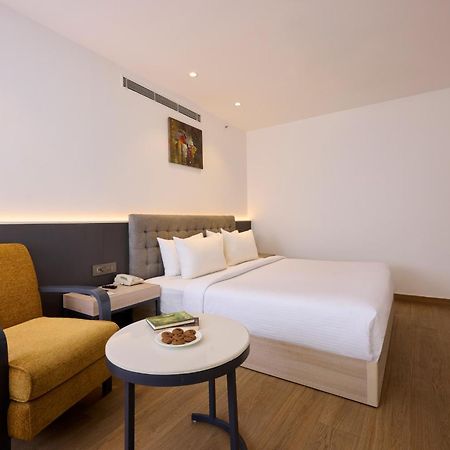Delite Sarovar Portico פארידבד מראה חיצוני תמונה