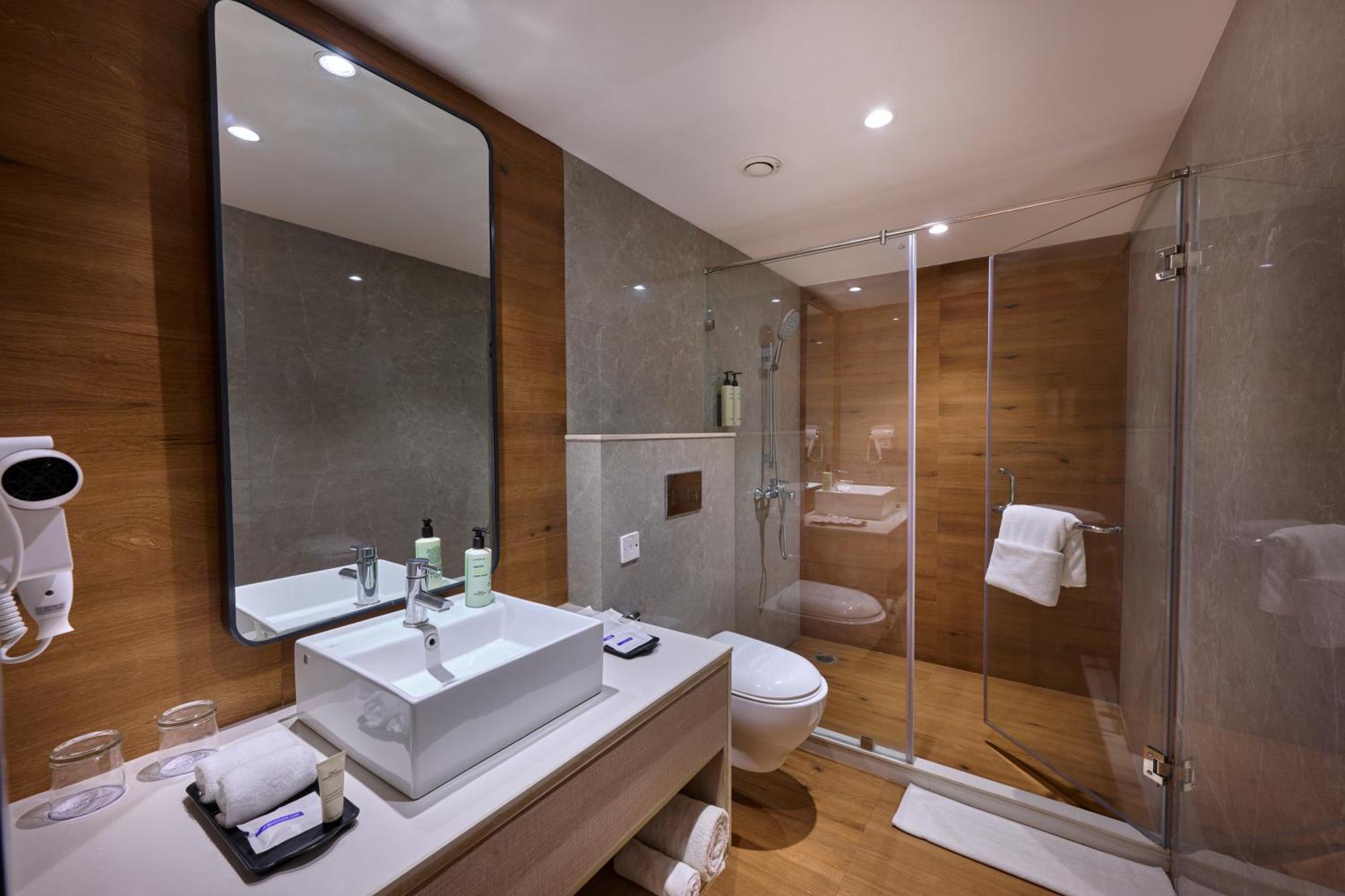 Delite Sarovar Portico פארידבד מראה חיצוני תמונה