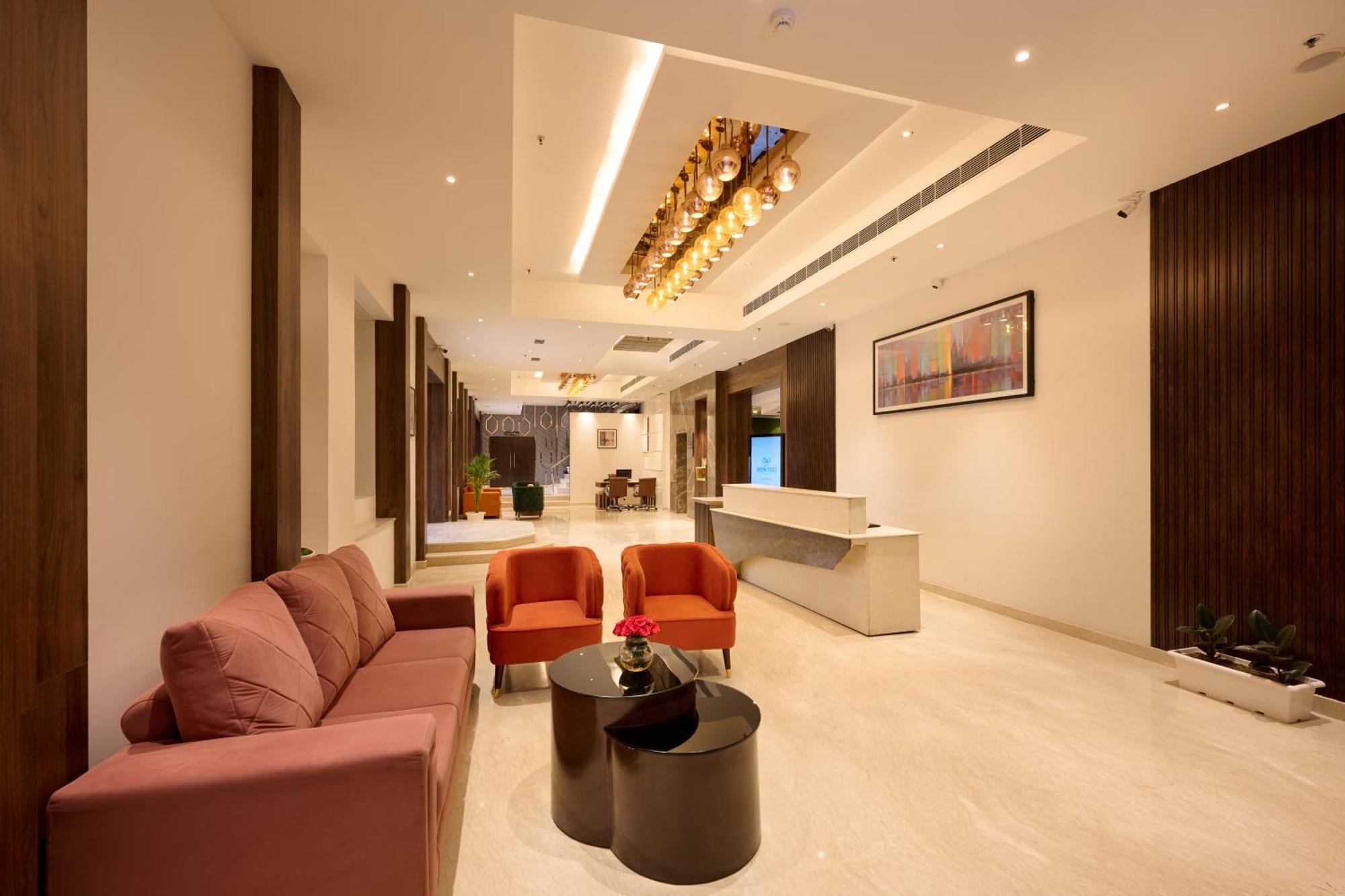 Delite Sarovar Portico פארידבד מראה חיצוני תמונה